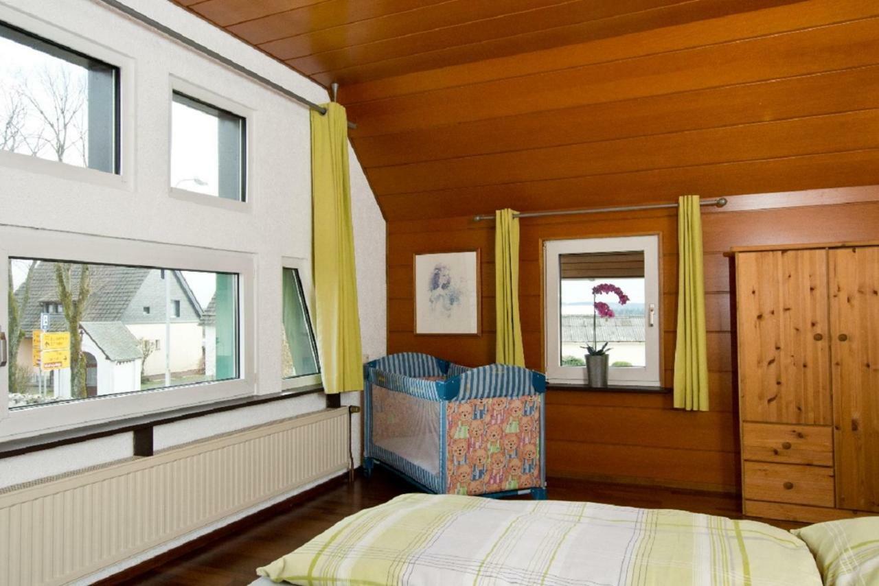 Ferienhaus Im Gruenen Eifel Шлайден Екстериор снимка